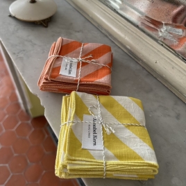 Set de 4 serviettes de table LIMONADE blanc & citron 40 x 40 cm