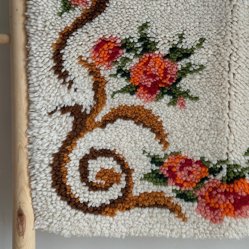 Tapis de laine point noué blanc cassé Fleurs Rose