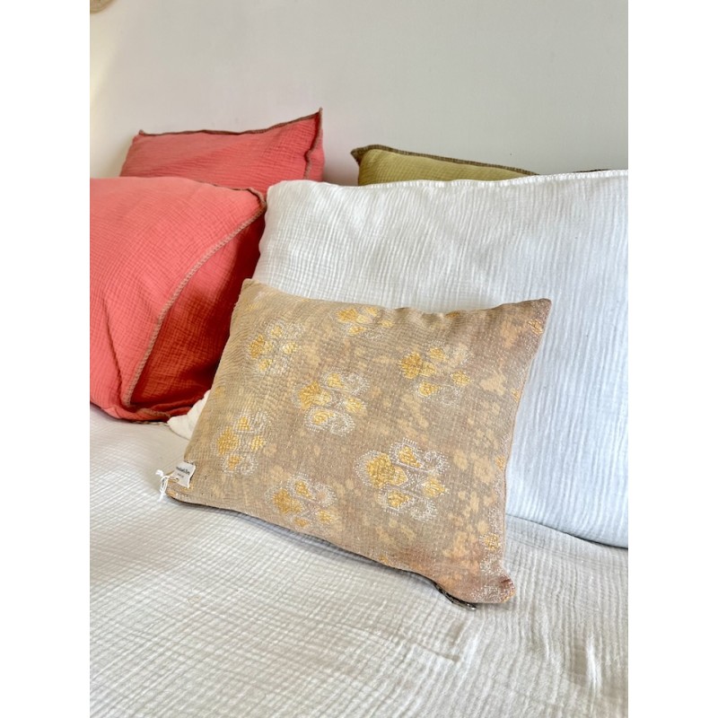 Coussin Kantha Pastel