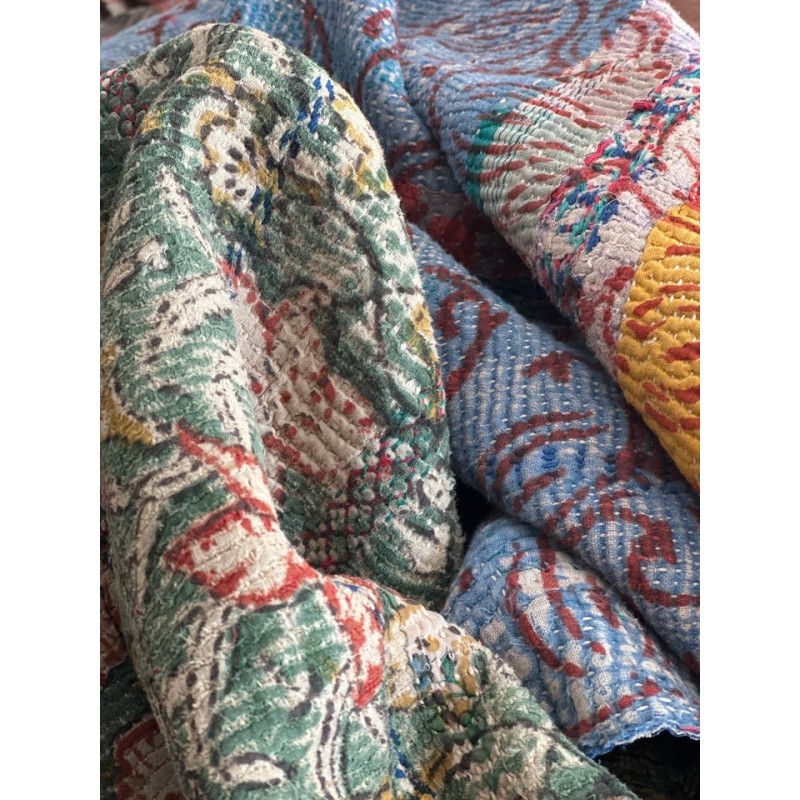 Couverture Kantha n° 17 Fleurs multicolores bleu et vert