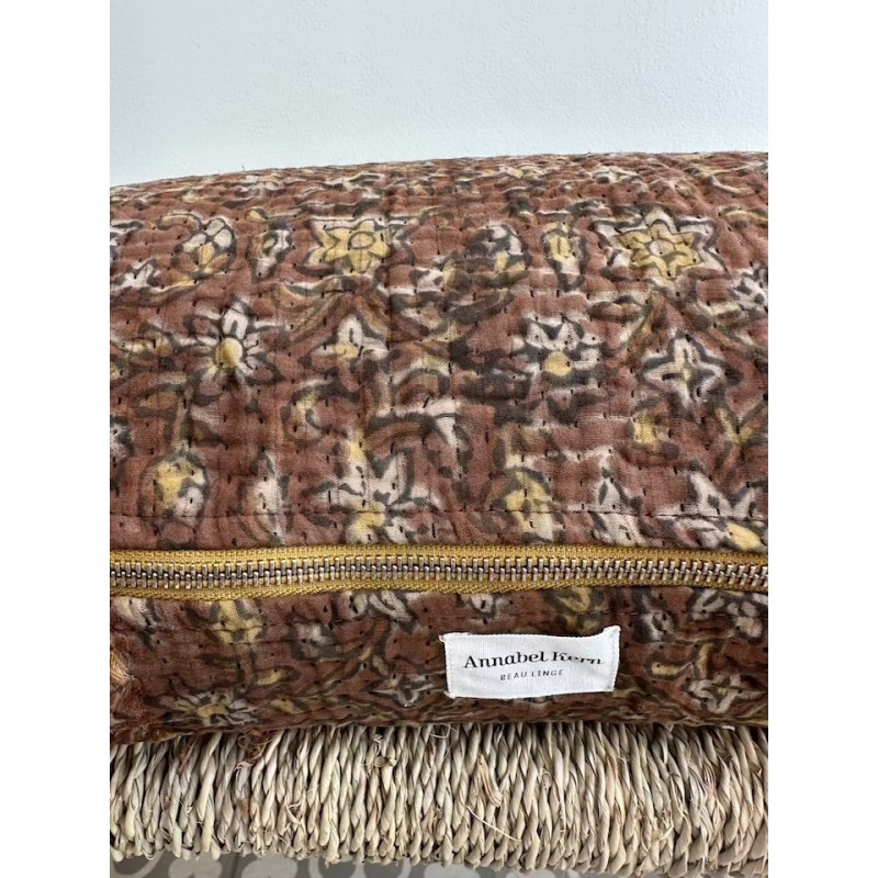 Coussin Kantha Marron Fleurs jaunes 40 x 60 cm