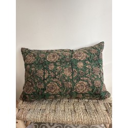 Coussin Kantha vert motif floral beige et noir 30 x 40 cm