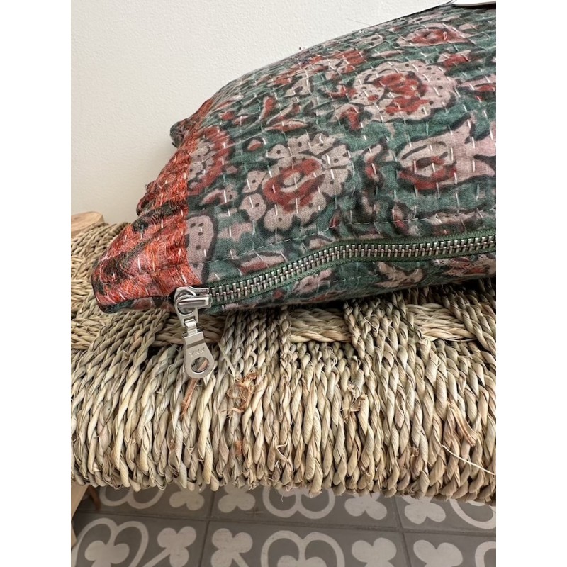 Coussins Kantha Vert Fleurs briques