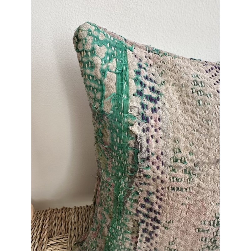 Coussin Kantha Pastel vert d'eau