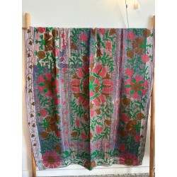 Couverture Kantha Suzani mauve