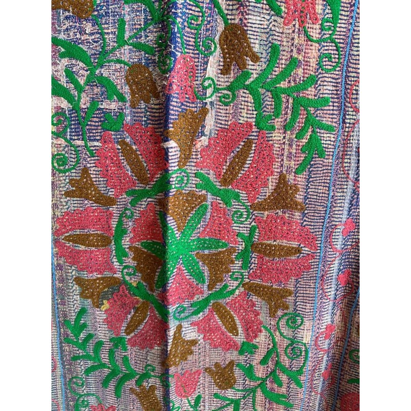 Couverture Kantha Suzani mauve