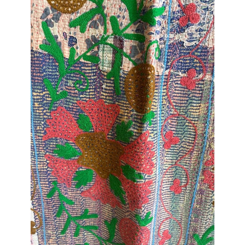 Couverture Kantha Suzani mauve