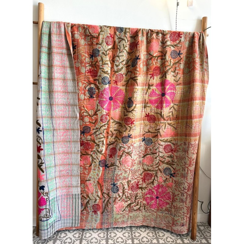 Couverture Kantha suzani bleu et pêche