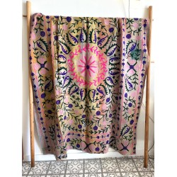 Couverture Kantha Suzani rosace fluo