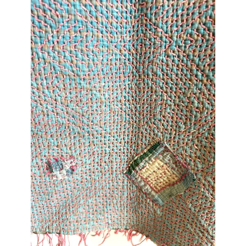 Couverture Kantha jacquard multi motif bleu et rose