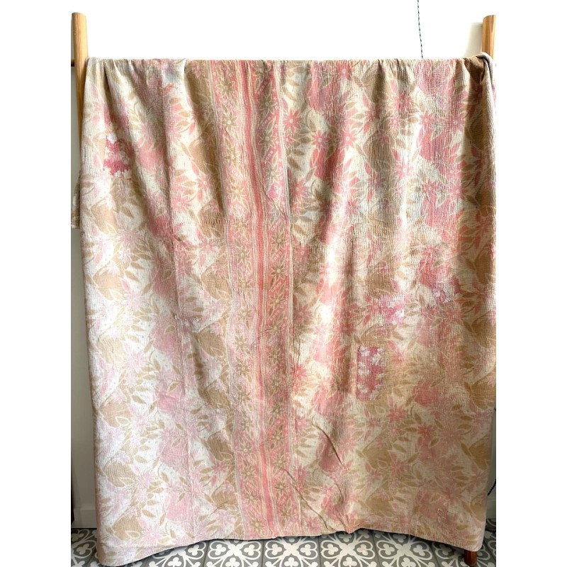 Couverture Kantha Pastel