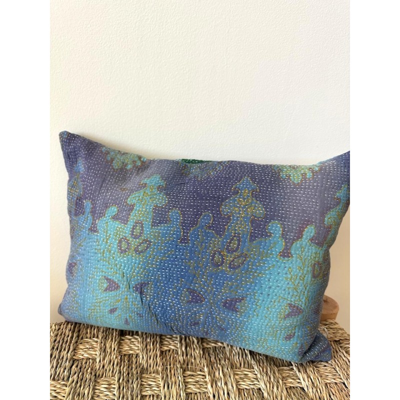 Coussin Kantha Bleu et violet petit modèle