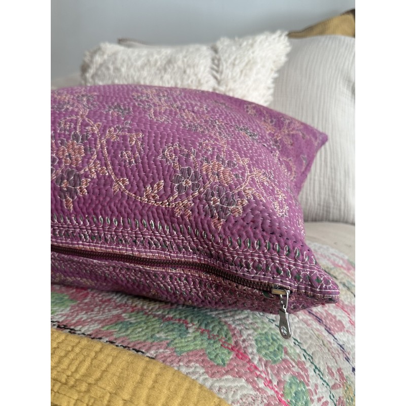 Coussin Kantha Fuchsia grand modèle